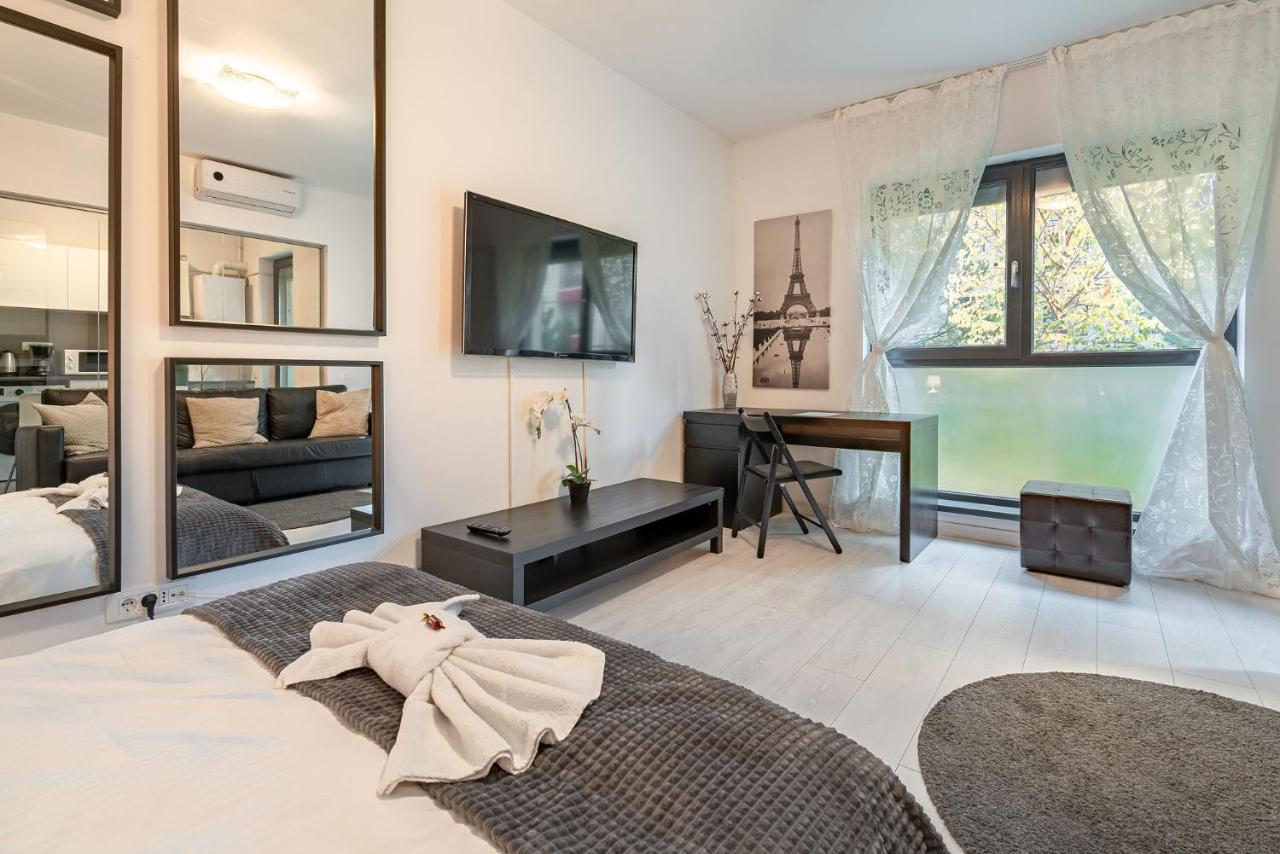 Apartament 21 Bucureşti