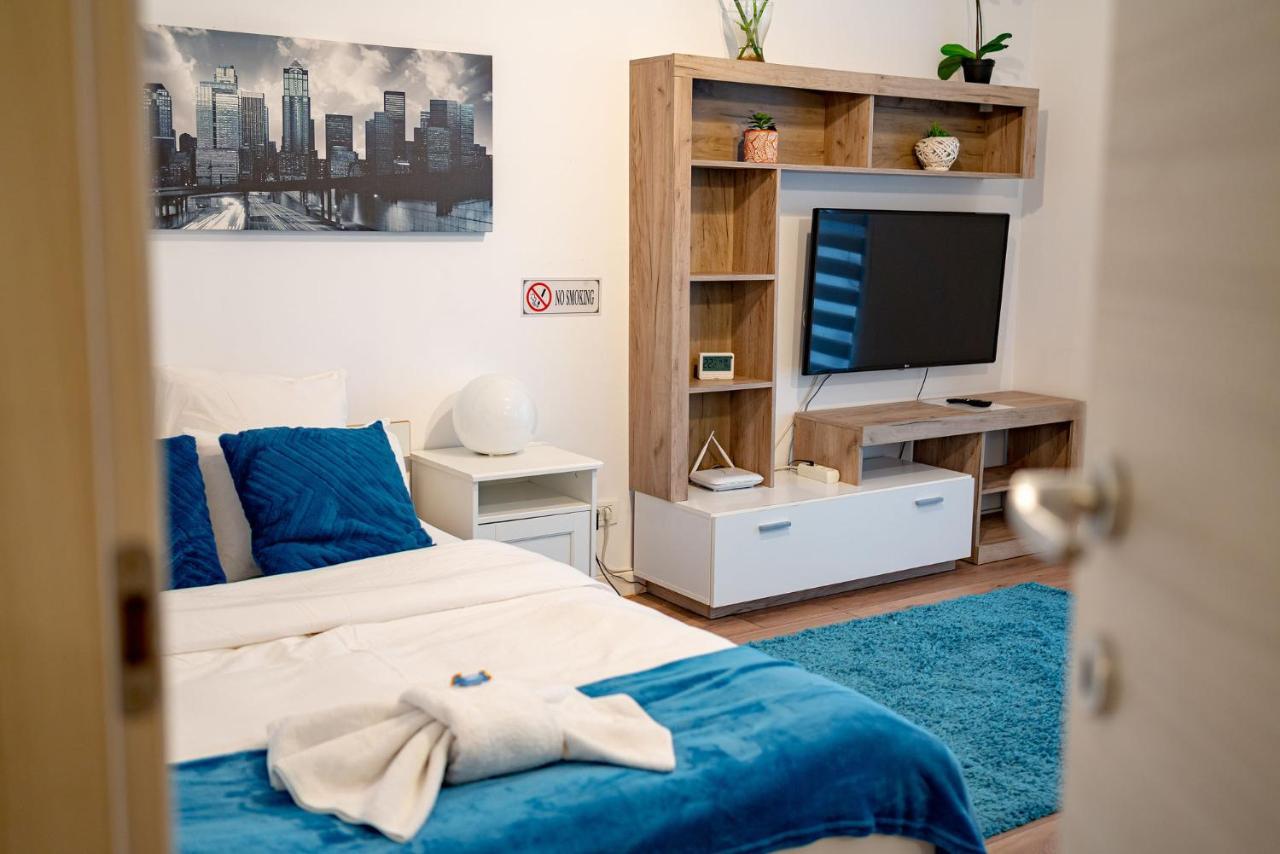 21 Apartament Bucureşti